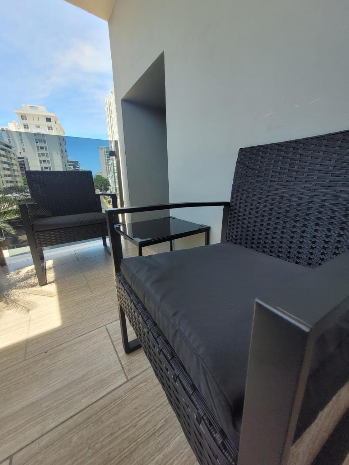 Avila Suites San Juan Exterior photo