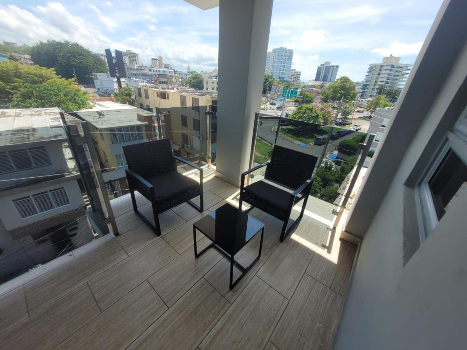 Avila Suites San Juan Exterior photo